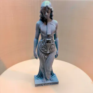 The Maiden of the Hollow Strings