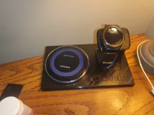 Samsung wireless phone & watch stand