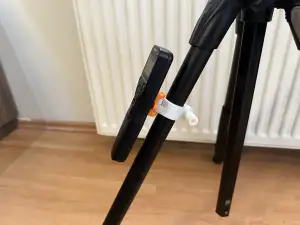 Tripod Leg Magnetic Holder v1 / Intervalometer / Powerbank