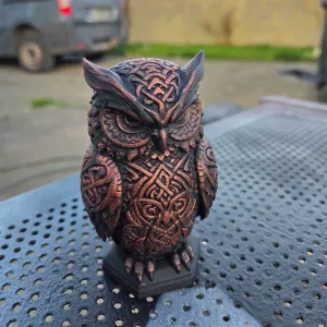 Celtic Owl – Decorative Statue