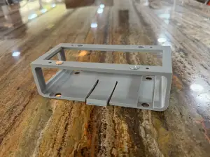 SCARLET 2i2 UNDER DESK HOLDER