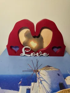 Love in Hands