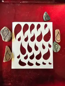 Paisleys(s) width and height Template