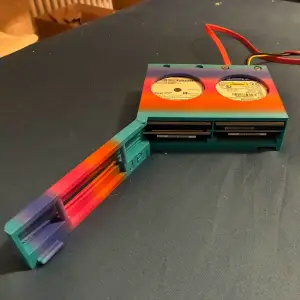 4 Bay 2.5 Zoll SAS SATA Hot-Swap Wechselrahmen für 5.25 Zoll