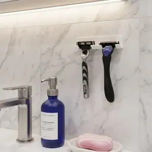 Razor Holder