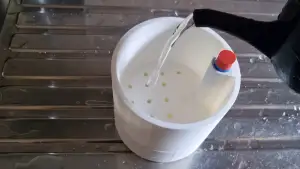 HYDROPONIC POT WITH LEVEL INDICATOR