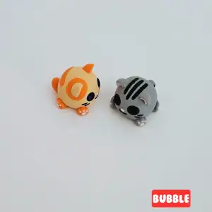 Kitties + Keychain Version