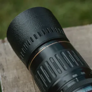 Canon EF 100-300mm USM Hood