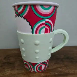 Cup Handler
