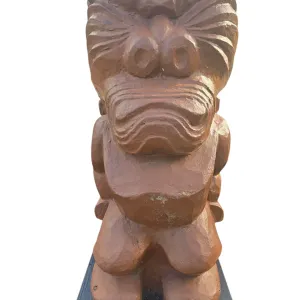 Hawaiian Statue