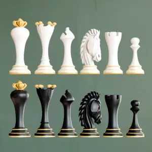 Elegant Chess Set – Classic Luxury Staunton Style Pieces