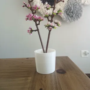 Vase inspired by "Botanical Bricks"