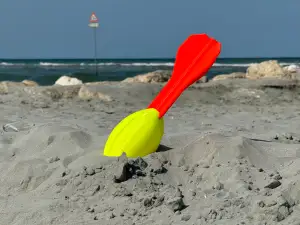 Vortex Beach Blast: The Ultimate Floating Game for Water Fun