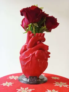 heart vase