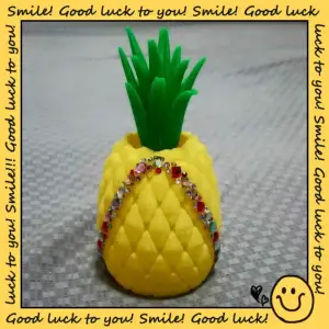 Pineapple toothpick tank