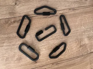 Set of carabiners