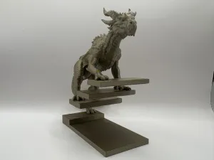 Dragon ON Stairs