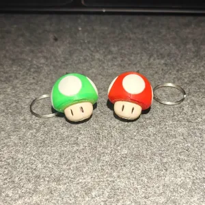 Mario Bros. Mushroom/ Hongo Mario Bros.