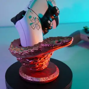 PS5 Snake Stand