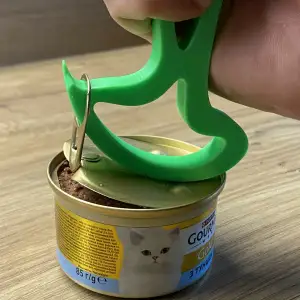 Nail-Friendly Pull Tab Opener