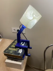 Sitting man lithophane lamp