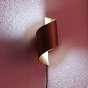 TwistLight – Spiral Wall Lamp