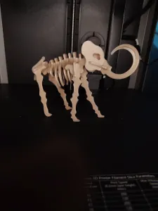 Manny - esqueleto del mamut