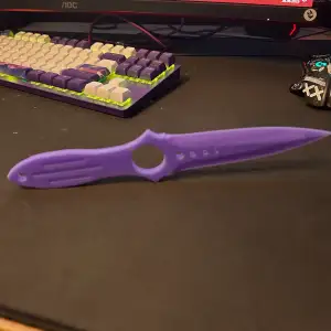 Skeleton Knife