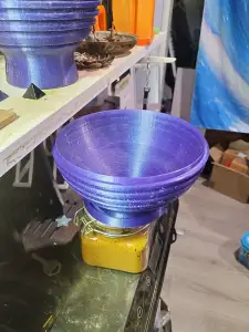 small planter w/ drain plate