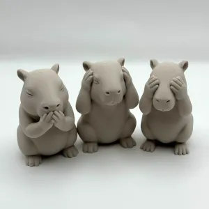 Capybara Trio