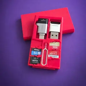 Micro SD and USB Adapter Travel Case