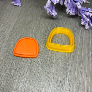 ROUNDED ARCH WITH BORDER CLAY CUTTER
