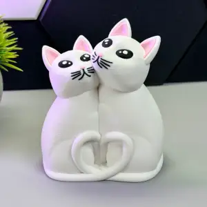 Loving Cats