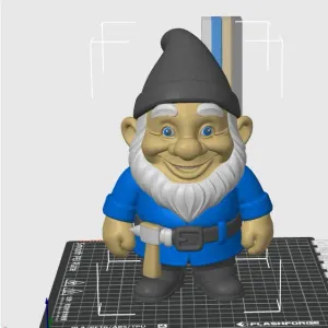 Working Gnome with a hammer