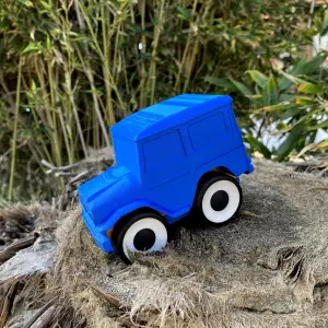 Small Adventures - Landcruiser