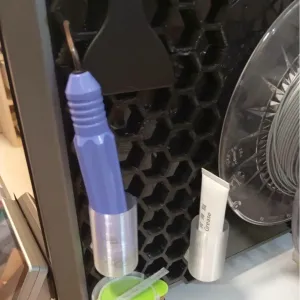 Honeycomb wall deburring tool holder