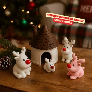 CHUBBY REINDEER FAMILY WITH STABLE