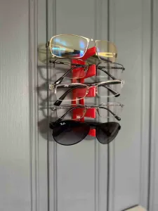 Fast printing wall mounted glass holder for 5 glasses