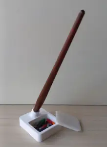 Pen holder for infinity pen