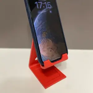 phone holder / support de telephone avec trou pour charger