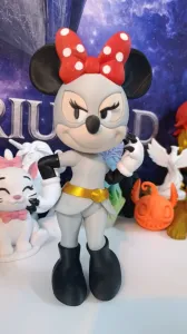 Minnie Meow