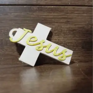 CHAVERINHO CRUCIFIXO + NOME JESUS