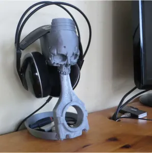 Skull Headphone Stand