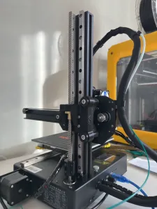 Kingroon KP3S - Z axis Linear Rails