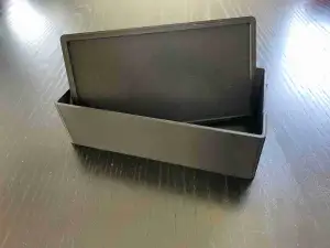 Lockable box with ratchet closure 100 x 180 x 50 mm