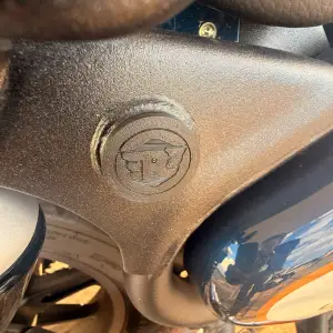 Royal Enfield - Super Meteor - Rear Mudguard Frame Cap