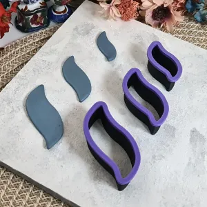 Flame or petal shaped earring or necklace cutter models