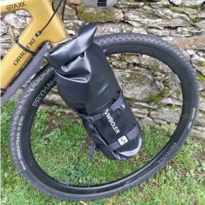 Support_saccoche_bikepacking_fourche-avant
