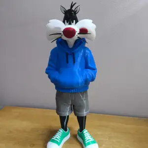 Sylvester Cat Urban Vibes with Hoodie ( MULTIPARTS AND 3MF )
