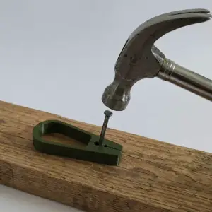 Safety Nail Holder | Finger Saver